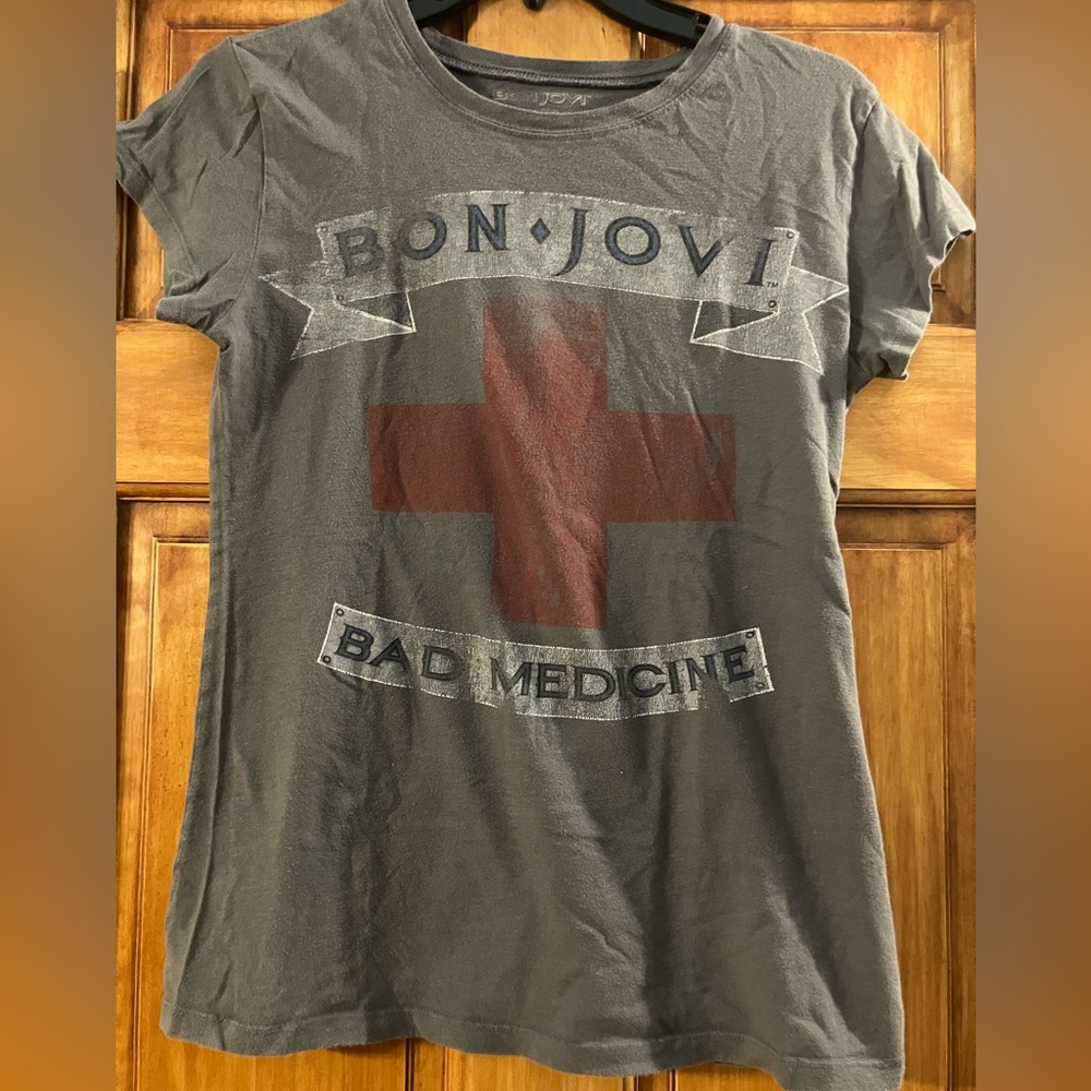 Bon Jovi Vintage Bad Medicine Graphic Gray Fitted T-Shirt